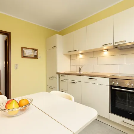 Bullauge Apartamento Laboe